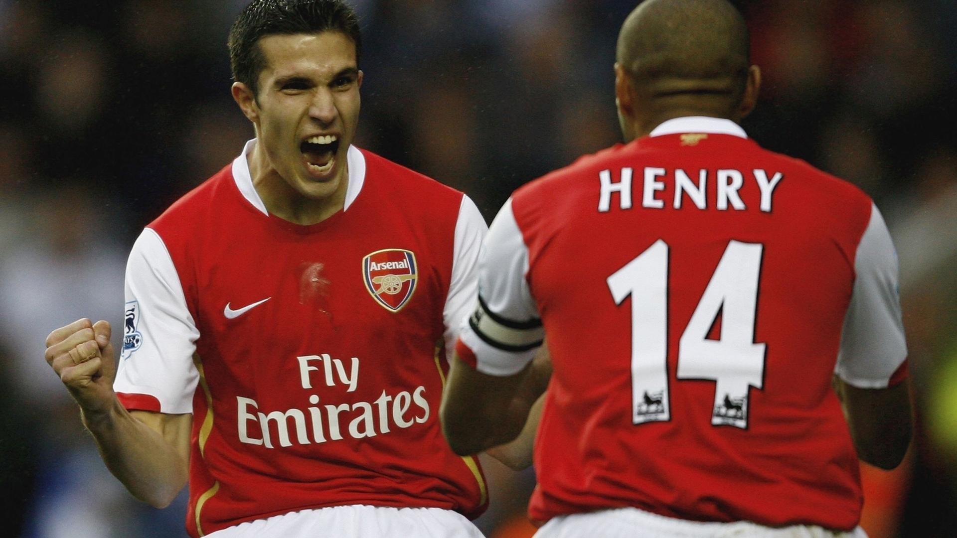 爱游戏体育-墨西哥险胜威尔士，门迪在NBA总决赛接管比赛，体育如何重塑国家叙事？